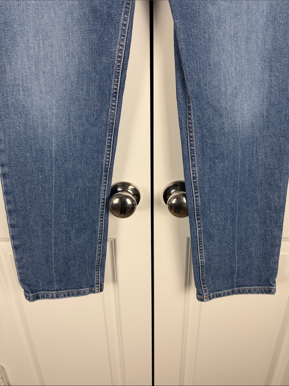 Everlane High Rise Straight Leg Jeans - Picture 6 of 9